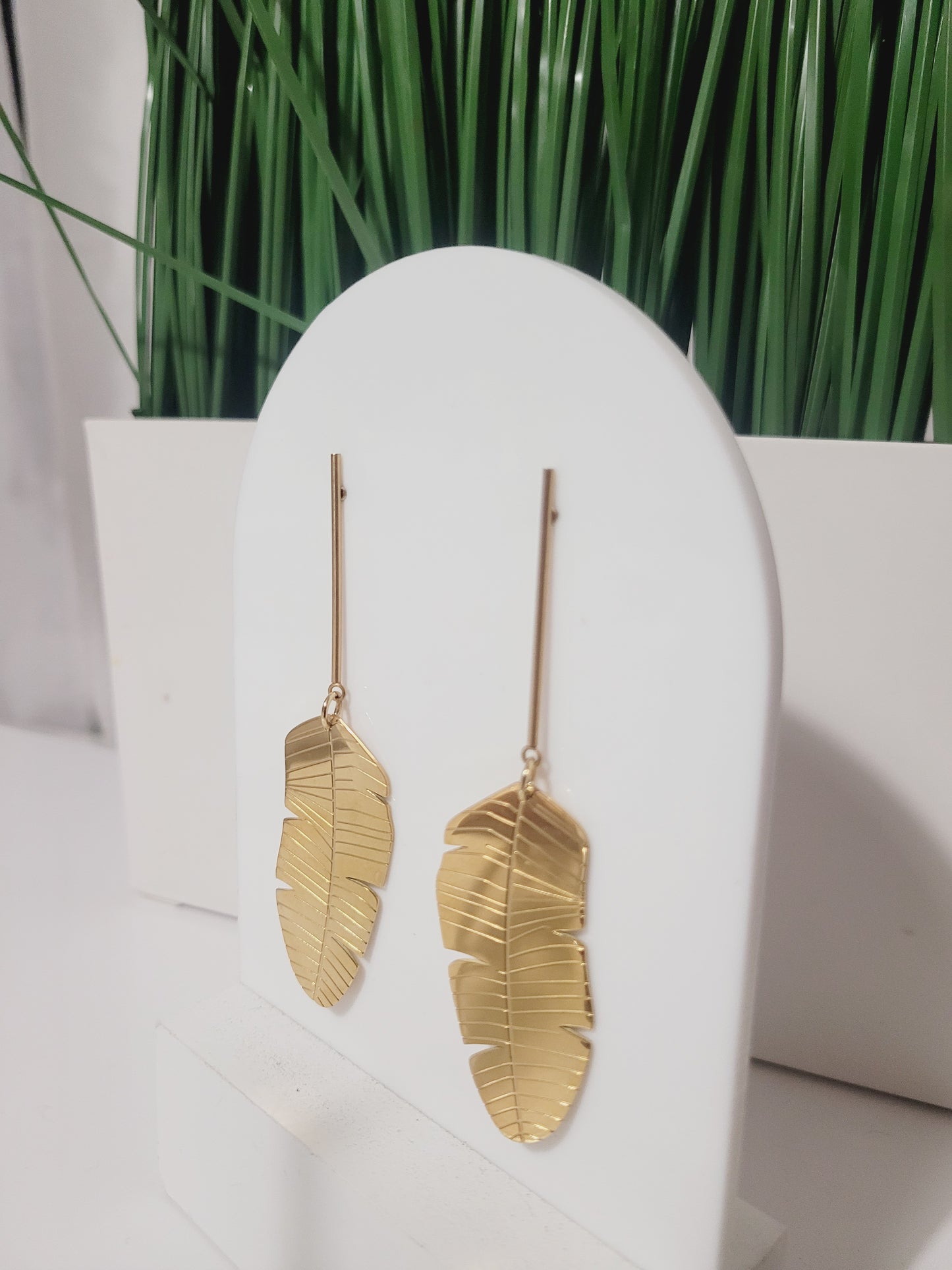 Banana leaf stem
