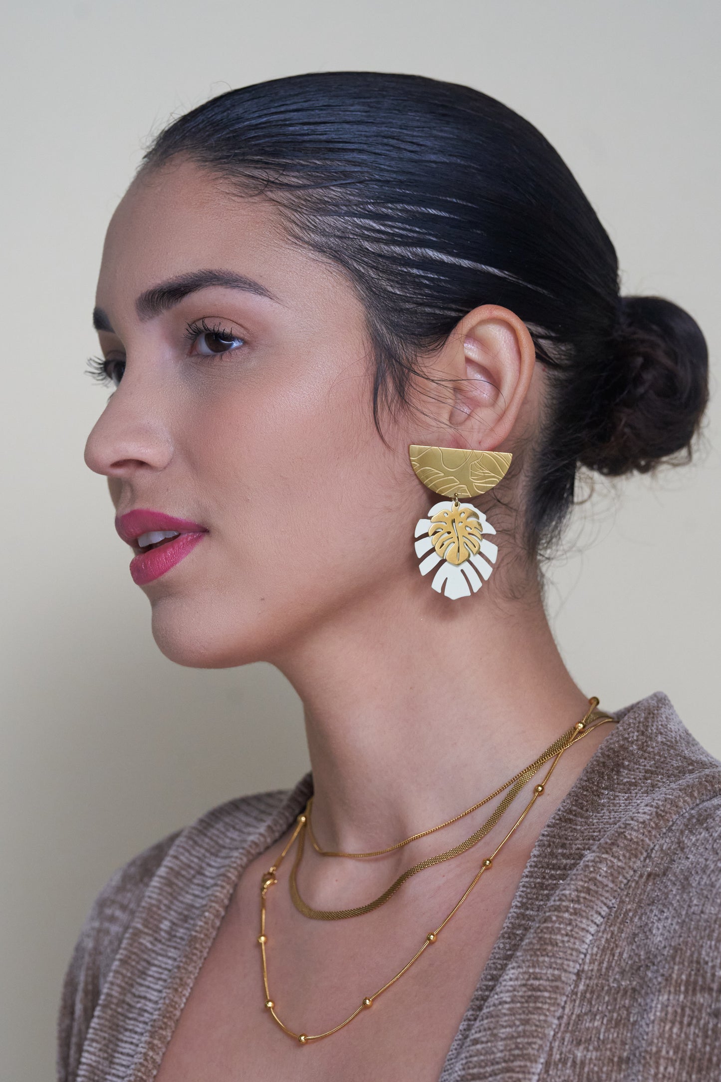 Monserra with gold arch