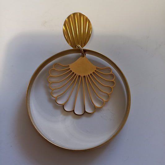 Hoop with floral motif pendant