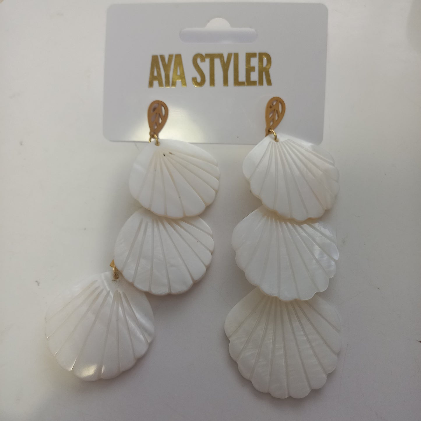 Lily Shell Earrings