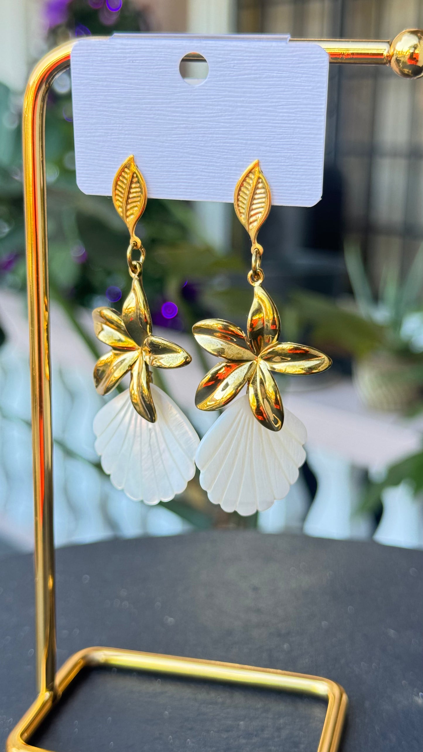Shell Flower Drop